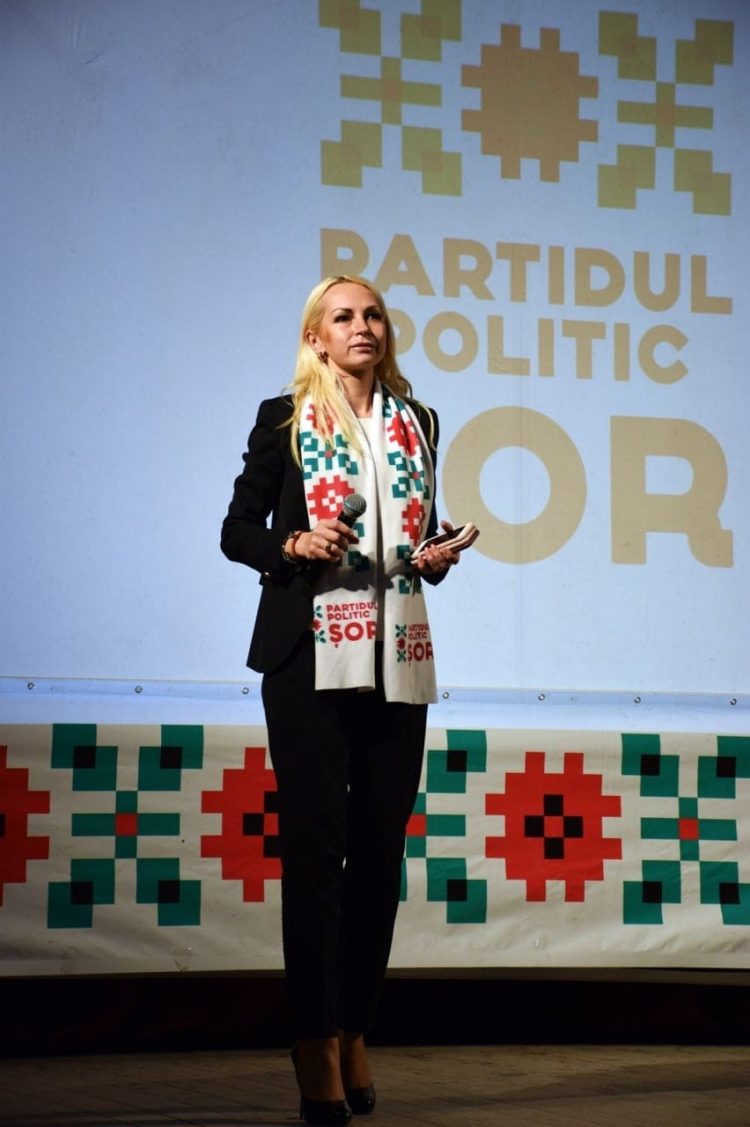 Ilan Șor, aplaudat în picioare la Orhei. Tauber: „Oamenii l-au delegat să preia funcția de premier” | FOTO/VIDEO