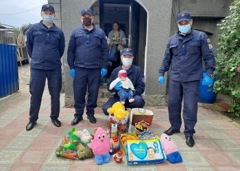 Surprize copiilor care au apărut pe lume în timpul misiunilor de salvare, felicitați de pompieri | VIDEO
