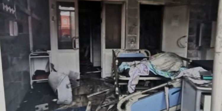Incendiu într-un spital din Rusia. Focul a cuprins o secție COVID-19. Trei persoane au murit