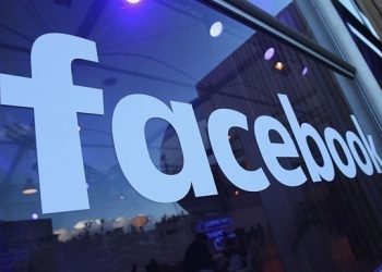 ЕС и Британия начали расследования против Facebook