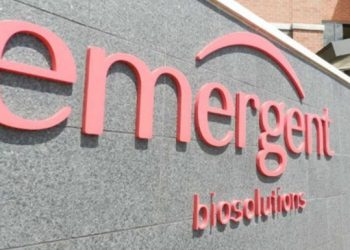 В США выбросят 60 млн доз вакцины от J&J