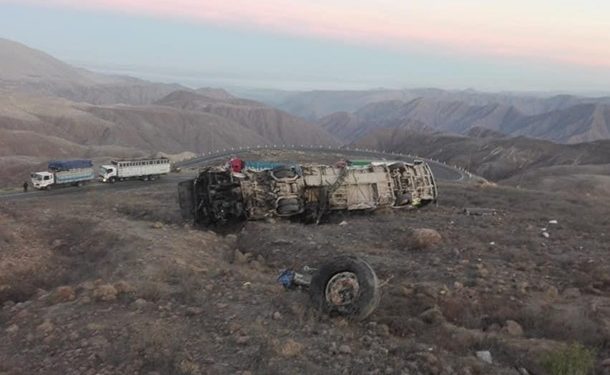 В Перу разбился автобус с рабочими, 27 жертв