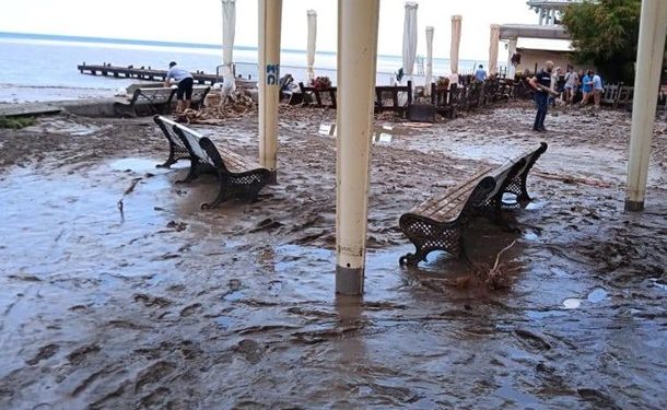 В Ялте при наводнении пострадали 40 человек