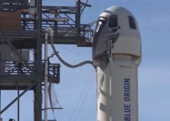 Primul zbor turistic în spațiu, luna viitoare: Cât costă o excursie și cine poate călători