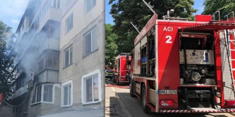 A ars un apartament din Capitală: 3 echipe de pompieri, la fața locului | FOTO