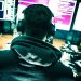 Hacker român căutat de opt ani de americani, capturat în Columbia. Bărbatul ar fi virusat inclusiv calculatoarele NASA