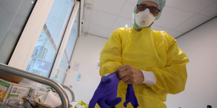 В ВОЗ оценили смертность от индийского штамма коронавируса