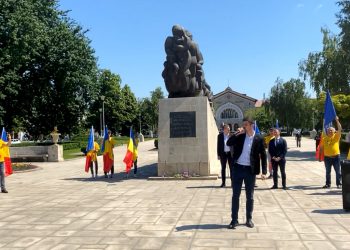 AUR s-a lansat oficial în campania electorală. Partidul a dat startul «Caravanei Unirii» | VIDEO