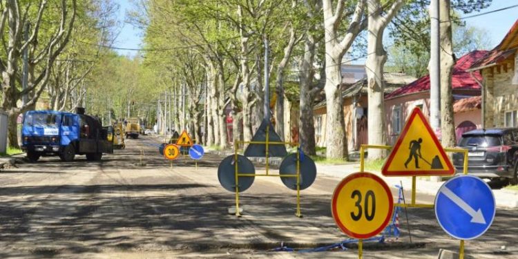 Trafic restricţionat în weekend pe un tronson de pe strada Ion Creangă. Cum va circula transportul public