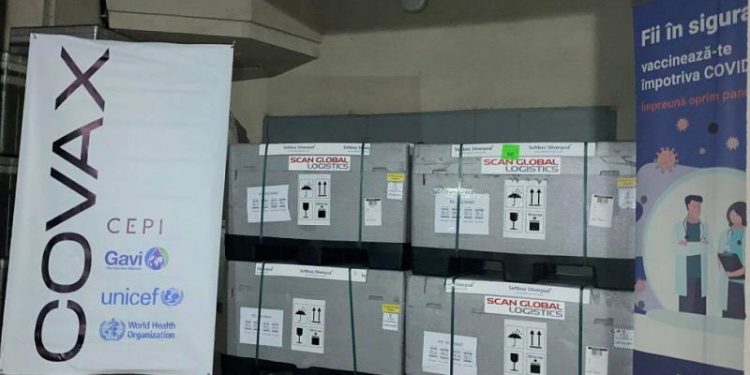 Peste 45 de mii de doze AstraZeneca au ajuns la Chișinău. Urmează să fie distribuite în toate centrele de vaccinare