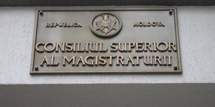 Patru membri ai CSM vor fi revocați din funcție. Curtea Constituțională a declarat neconstituțională o lege | VIDEO