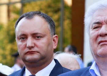 BECS acuză Partidul Acțiune și Solidaritate că utilizează imaginea președintelui în campania electorală. PAS neagă acuzațiile | VIDEO