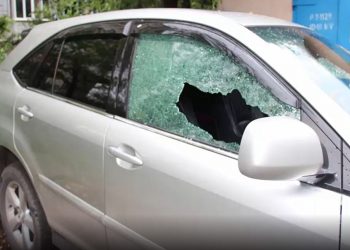 Au spart 20 de mașini într-o lună. Patru minori – reținuți de poliție | VIDEO
