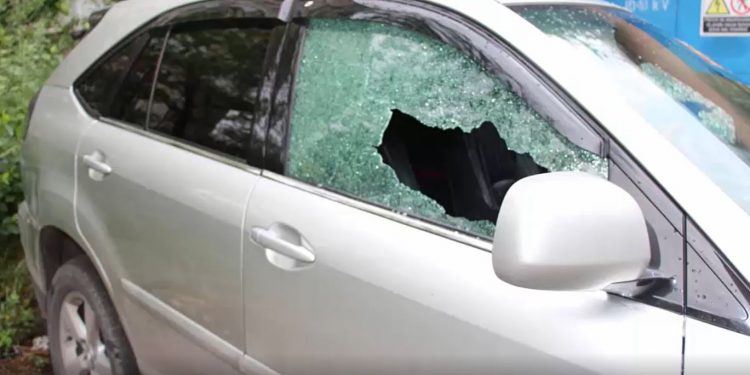 Au spart 20 de mașini într-o lună. Patru minori – reținuți de poliție | VIDEO