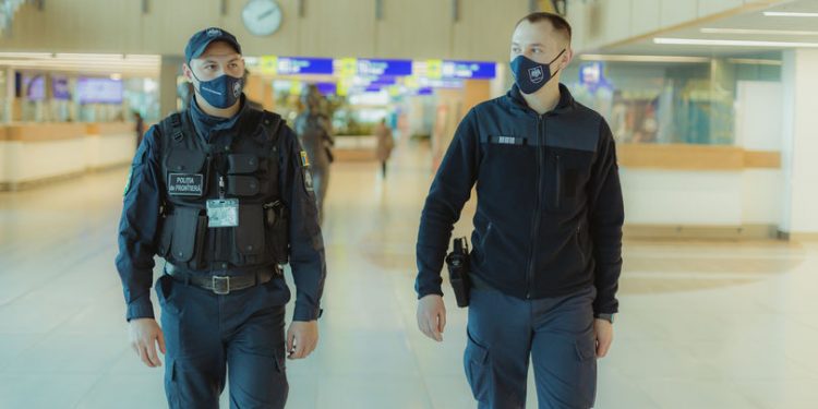 Situația la frontieră: Fluxul de persoane a constituit 28.718 traversări, în ultimele 24 ore