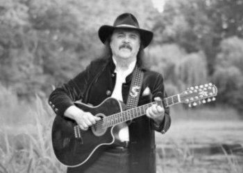 Recunoștință pentru maestru: O stradă din satul natal al lui Iurie Sadovnic îi va purta numele | VIDEO