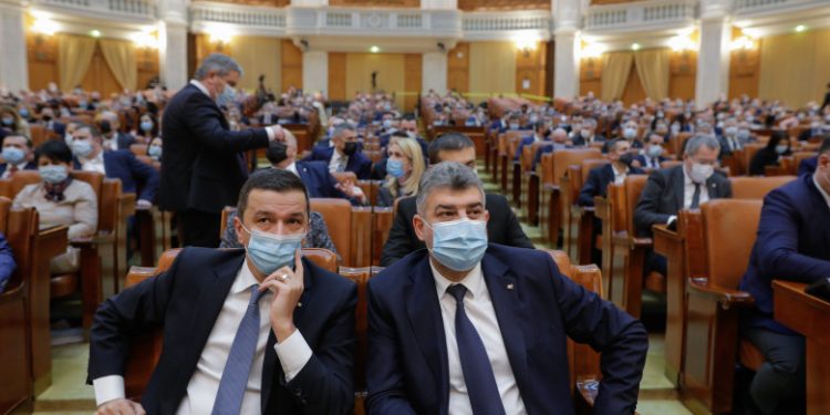 PSD a depus moțiunea de cenzură pentru demiterea premierului României