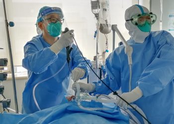 China anunță primul caz uman de infecţie cu tulpina H10N3 a gripei aviare | VIDEO