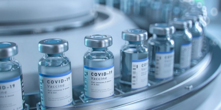 UE a prezentat OMC un plan pentru creșterea producției de vaccinuri fără suspendarea brevetelor cerută de SUA