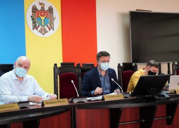 A treia tentativă. CEC a decis constituirea a 150 de secții de votare în afara țării