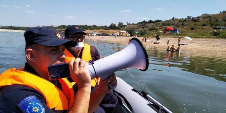 Pericole legate de incendii și înecuri. Recomandările IGSU în perioada caniculară