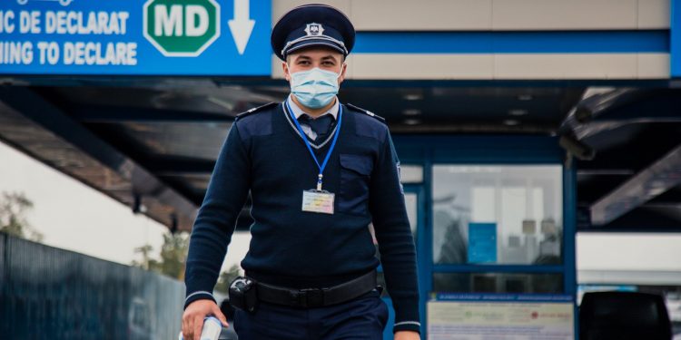 Криуляны: Мужчина задушил своего гостя шнурком