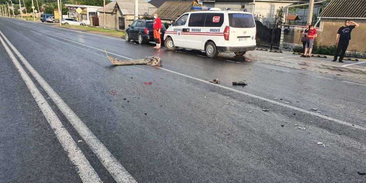 Trei persoane au avut nevoie de îngrijri medicale, în urma unui accident care s-a produs la Orhei