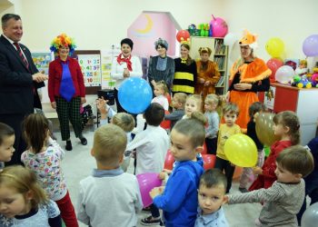 Surprize de Ziua Copilului pentru micuții din grădinițele din Orhei. Pavel Verejanu: Să ne crească copiii sănătoși și bucuroși de viață | VIDEO