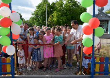 Încă un proiect de amploare își dă rezultatele: Autoritățile locale au inaugurat încă patru terenuri de joacă în satele raionului Orhei | VIDEO