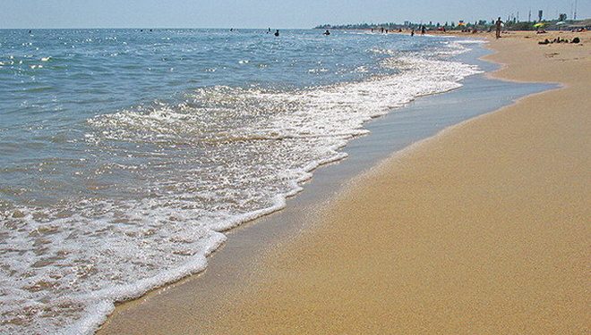 Людям рекомендовали не купаться на пляжах в Затоке