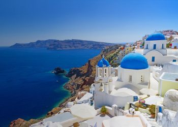 Греция усиливает карантин