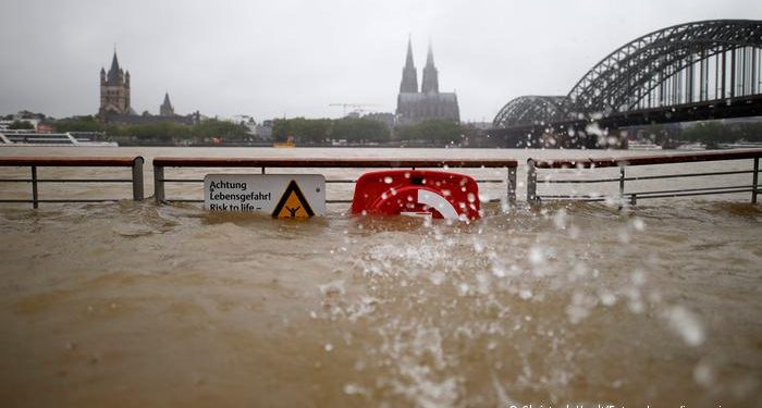 Число жертв наводнений в Германии выросло до 19 человек