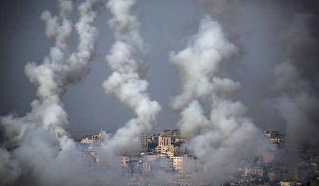 Израильская армия вновь нанесла удары по объектам ХАМАС в секторе Газа