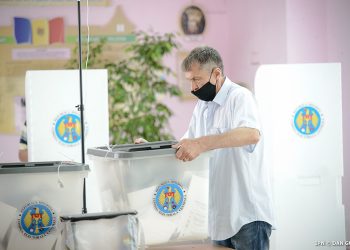 CEC: Peste 33 la sută dintre alegători au peste 56 de ani. Care este profilul alegătorului la scrutinul de duminică | VIDEO