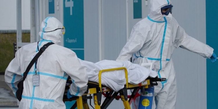 Коронавирус: в России новый рекорд смертности с начала пандемии