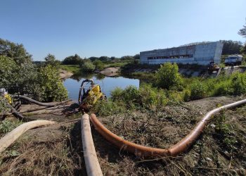 Intervenția pompierilor, în sudul țării. Peste 1.000 de hectare de culturi agricole riscau să fie inundate | VIDEO