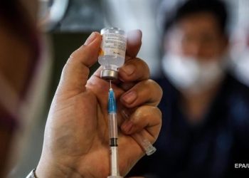 В Украине умер вакцинированный препаратом Pfizer