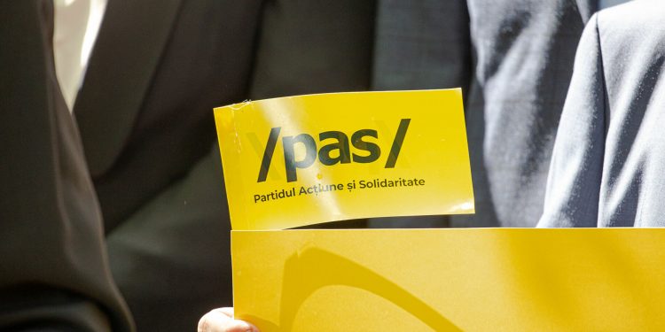 Mai mulți deputați PAS lipsesc de la ședința de astăzi a Parlamentului, deși partidul spune că nimeni nu pleacă în concediu