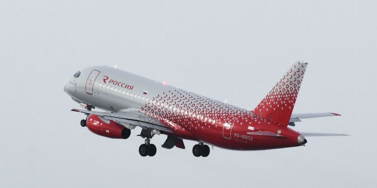 Rusia reia zborurile regulate cu Moldova