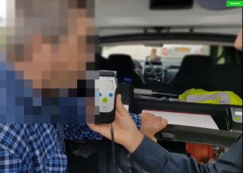 A zis că are coronavirus: Un taximetrist din Criuleni, prins cu o concentrație de alcool de aproape 10 ori mai mare decât norma admisă | VIDEO