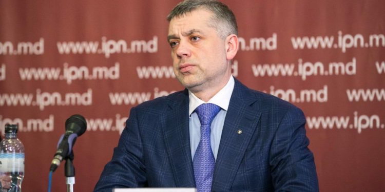 Кандидат в депутаты Александр Калинин объявил голодовку | VIDEO