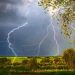 Prognoza meteo: Ploi cu descărcări electrice în toată țara și maxime de +28 grade Celsius