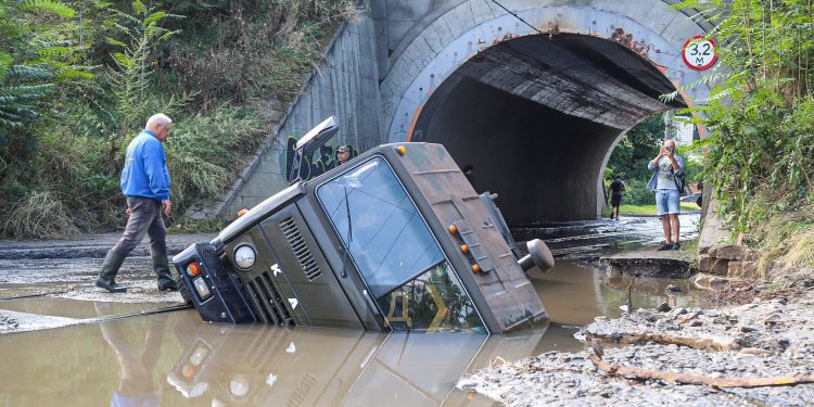 Ночной ливень затопил десятки улиц Одессы