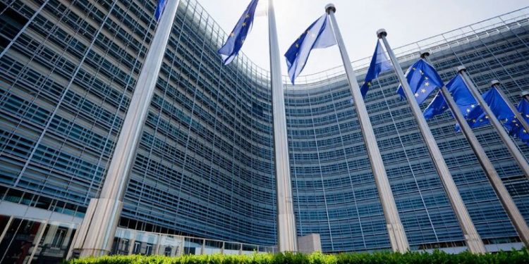 Евросоюз даст Армении 2,6 млрд евро