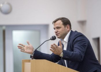 Andrei Năstase despre demisia conducerii Platformei „DA”: Mulți deja au început să arunce țărână peste noi. N-am murit încă | VIDEO