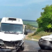 O mașină a derapat de pe traseu și a lovit un microbuz în raionul Orhei | VIDEO