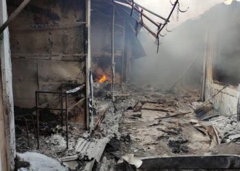 Incendiu la o piață din Rezina: Mai multe gherete cu marfă au fost cuprinse de flăcări | FOTO