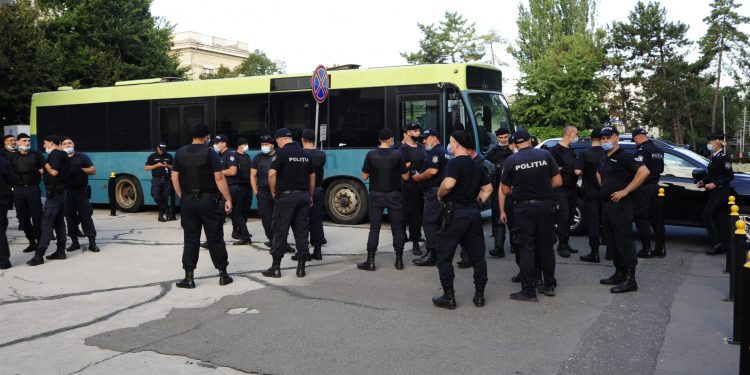 Peste 6600 de polițiști vor asigura buna desfășurare a alegerilor parlamentare anticipate