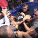 Momentul în care Dorin Chirtoacă încearcă să agreseze un deputat PSRM, dar primește o palmă peste față | VIDEO