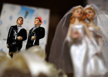 ЕСПЧ призвал Россию разрешить заключать однополые браки